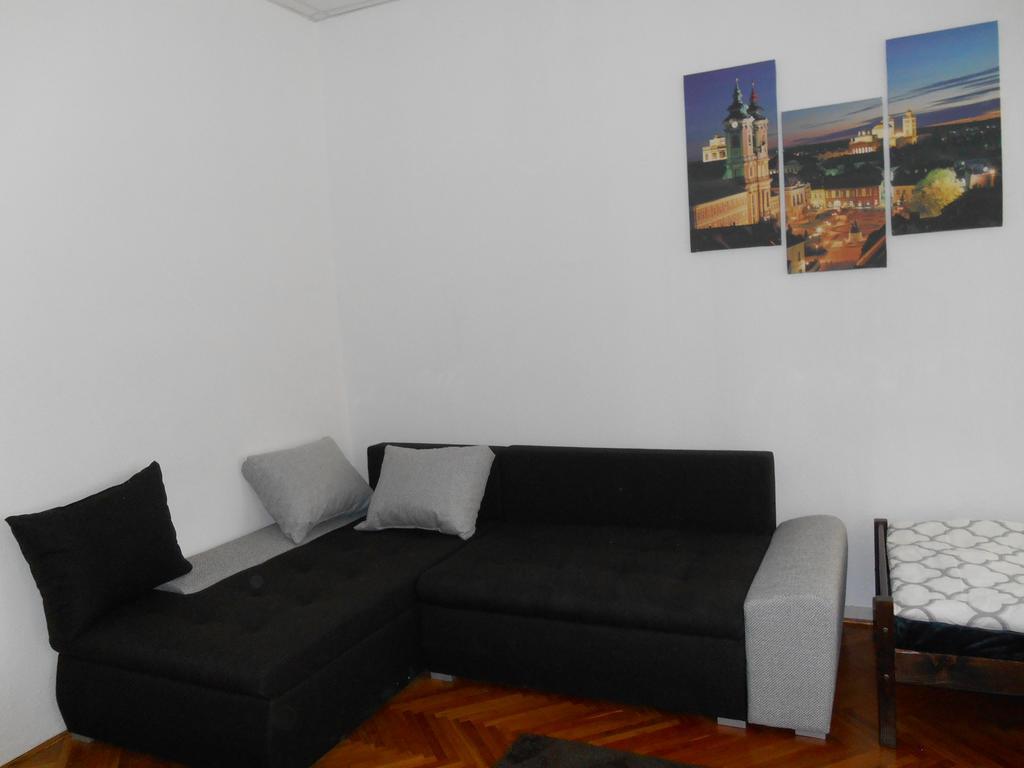 Apartament Akos Apartman Eger Zewnętrze zdjęcie